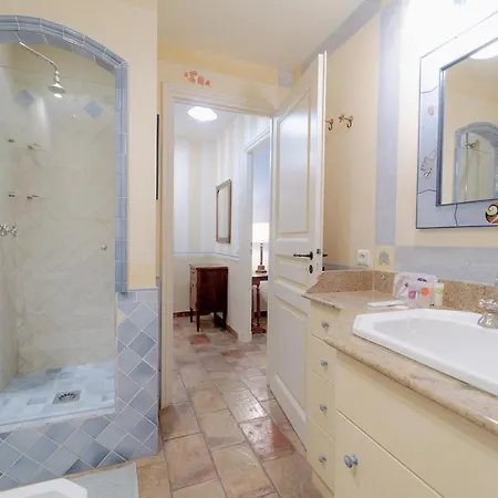 Premium In Place Des Lices * Saint-Tropez